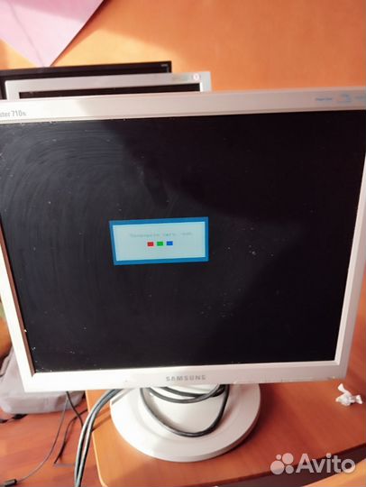 Монитор Samsung