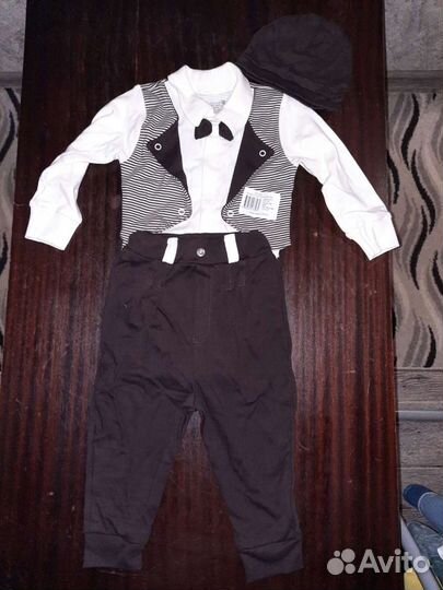 Костюмчик для маленького джентльмена