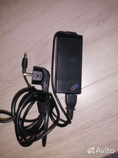 IBM (Ac Adapter ) keti-HU10104-2040