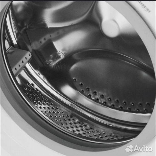 Новая стиральная машина indesit