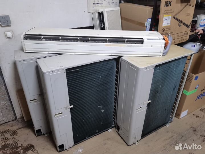 Кондиционер Daikin faq100bvv1b