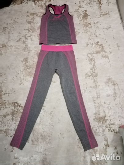 Спортивный костюм женский новый