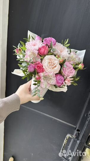 Цветы в стаканчиках