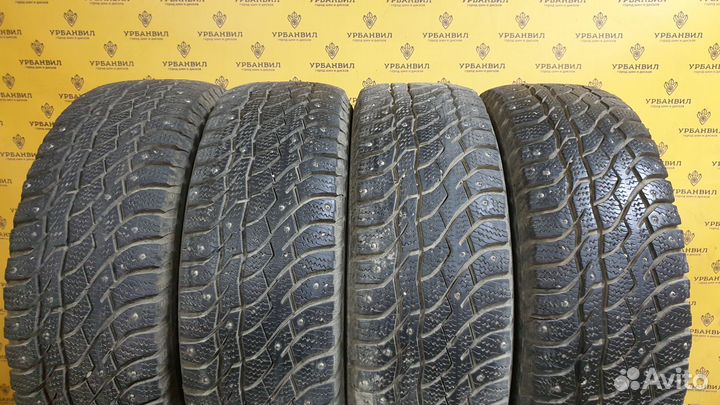 Viatti Bosco Nordico V-523 215/65 R16 98T
