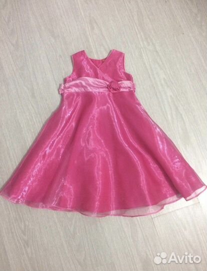 Платья разные для праздника