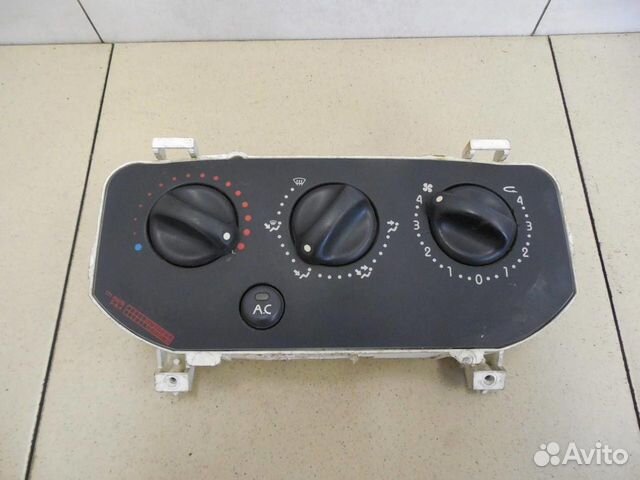 Блок управления отопителем Clio/Symbol 1998-2008