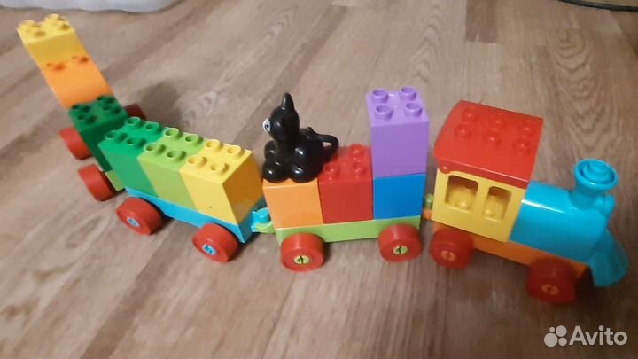 Lego duplo поезд