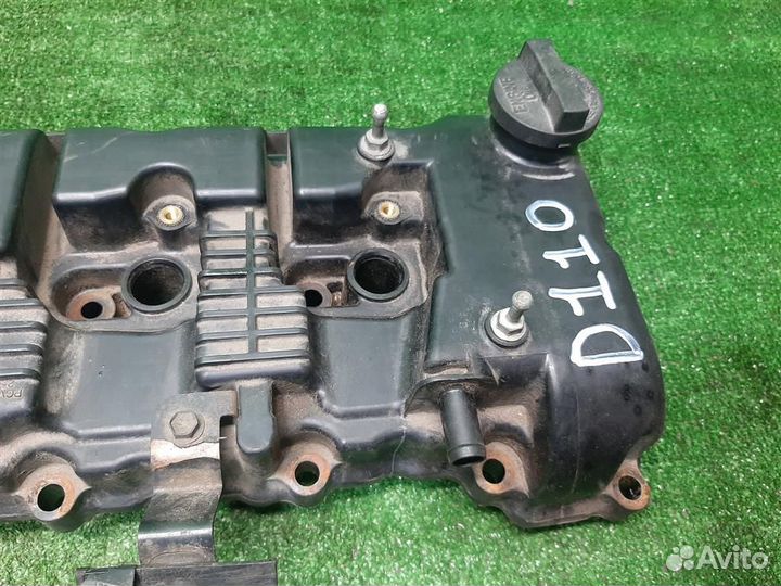 Клапанная крышка Suzuki Grand Vitara 2012