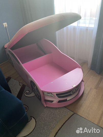 Детская кровать машина с подсветкой