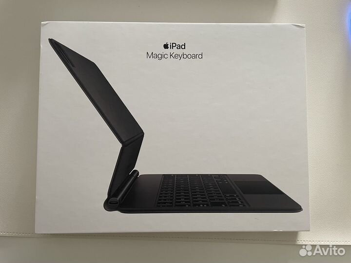 Apple magic keyboard iPad pro 11