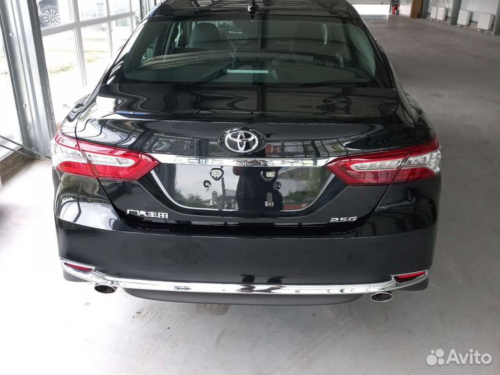 Toyota Camry, 2023