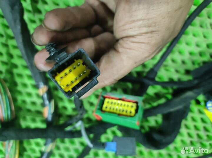 Проводка коса салона Пежо 308