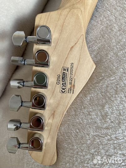 Электро гитара с комбиком