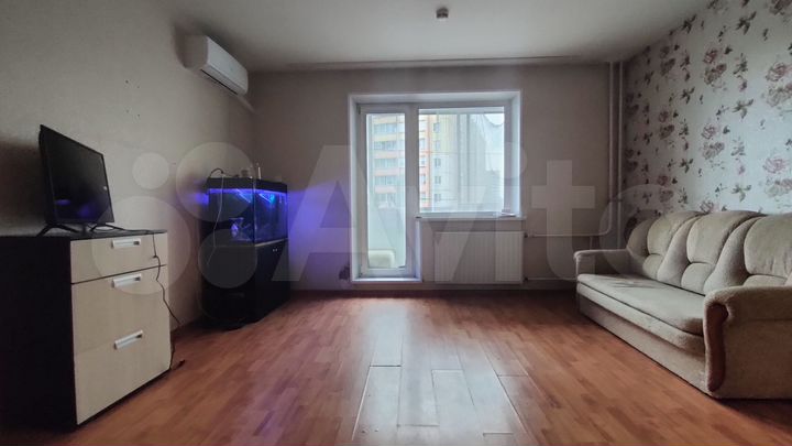 1-к. квартира, 42 м², 2/10 эт.