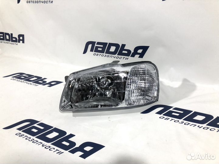 Фара Hyundai Accent левая