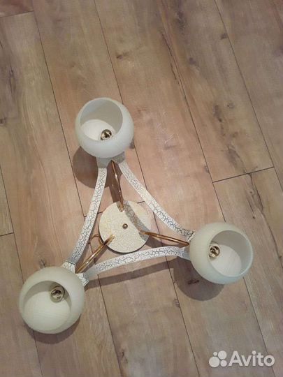 Люстра потолочная новая