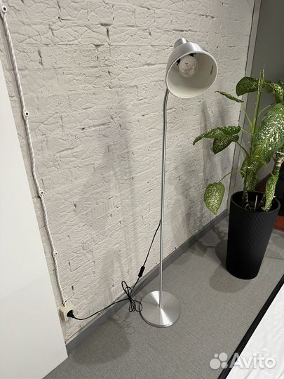 Лампа напольная IKEA