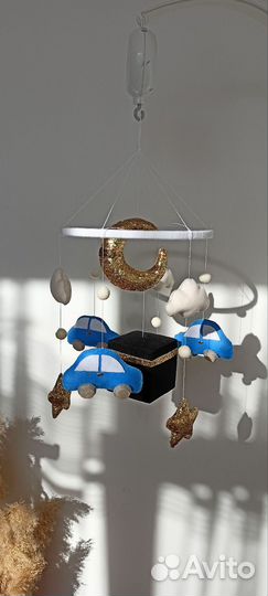 Мобиль в кроватку
