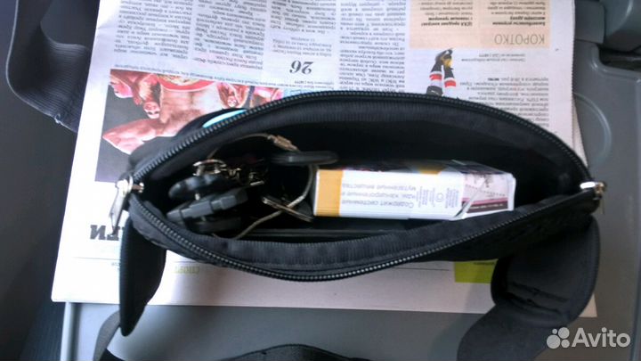 Женская сумка на пояс новая