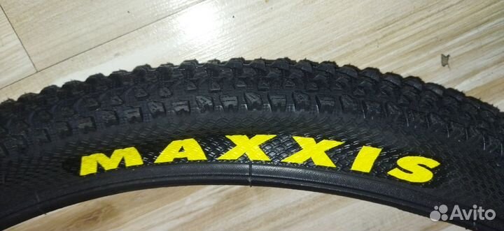 Maxxis Расе М333 велопокрышка 26х2,1 (Новая)