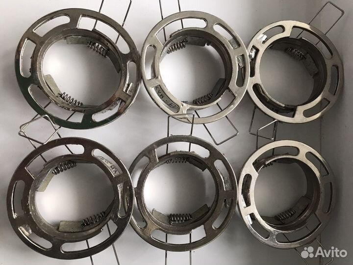 Спот светильник точечный