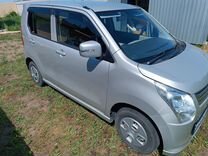 Suzuki Wagon R 0.7 CVT, 2013, 130 000 км, с пробегом, цена 755 000 руб.