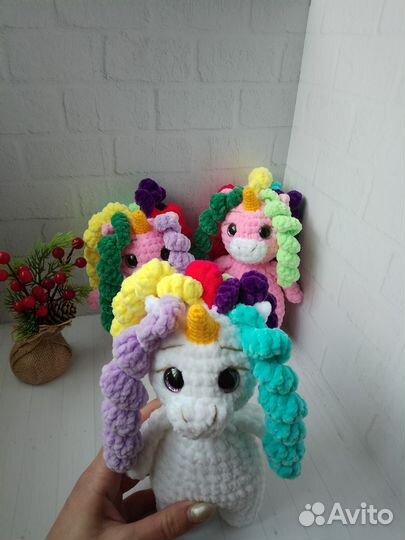 Вязаные единороги