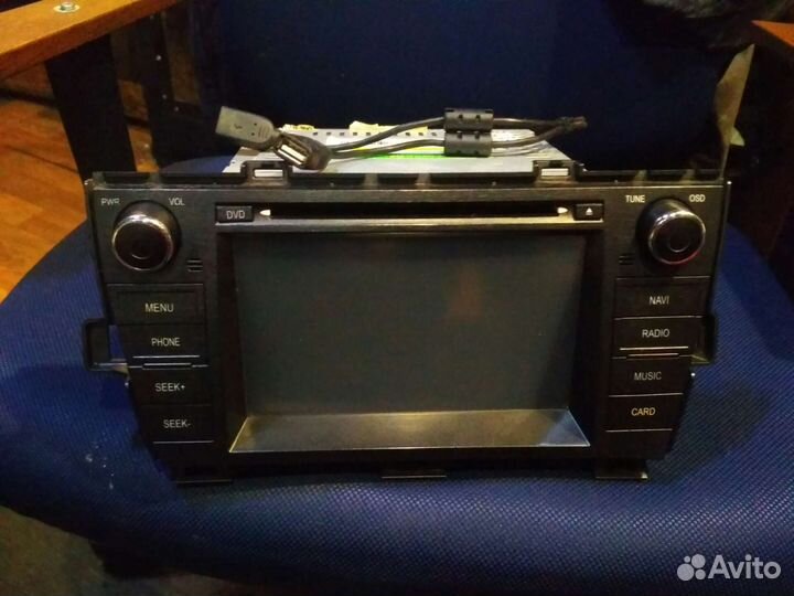 Штатная магнитола на Toyota Prius 2014 г.в