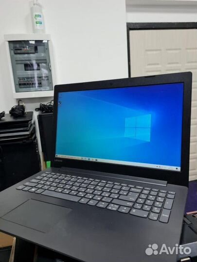 Ноутбук lenovo ryzen 3200u 8gb video 2gb FHD