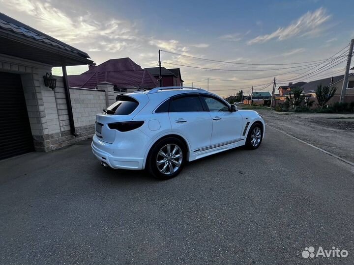 Infiniti FX30 3.0 AT, 2012, 190 000 км