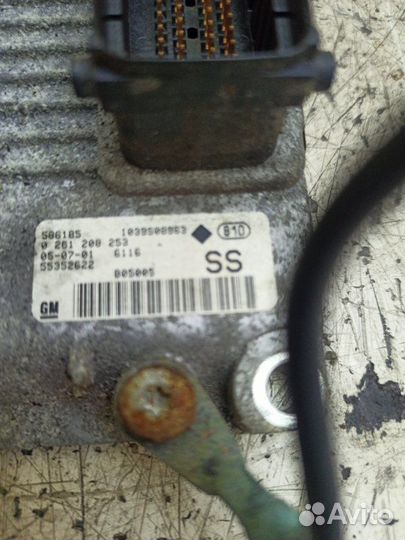 Блок управления двигателем Opel Corsa C Z12XEP