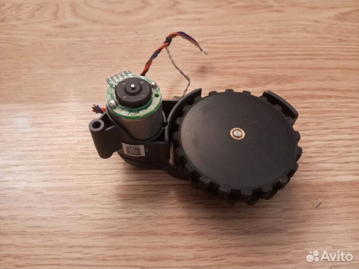 Робот пылесос Xiaomi, Roborock / Колеса с разбора