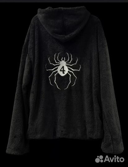 Holly siner чвк редан