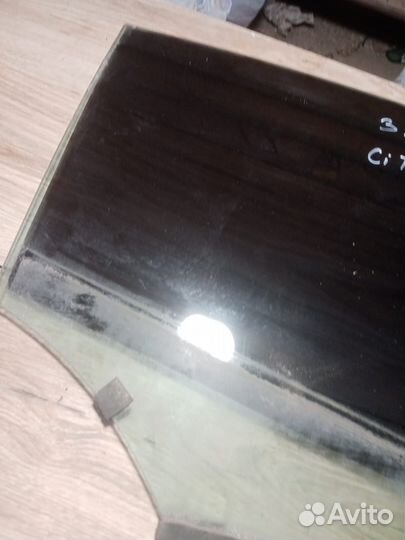 Стекло задней правой двери Citroen C4 2 Седан