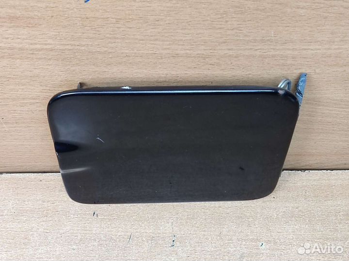 Лючок бензобака, Volvo 850