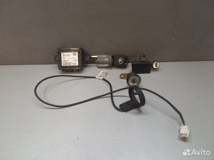 Замок зажигания Great Wall Hover H5 2011