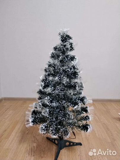 Елка искусственная