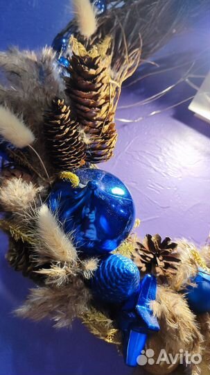 Новогодний венок ручной работы