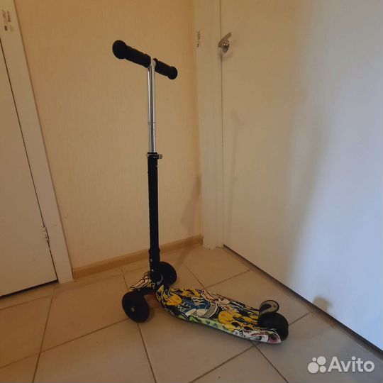 Самокат 3х колесный