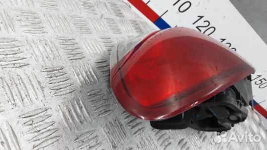 Фонарь задний правый renault megane 3 (93Y04MY01)
