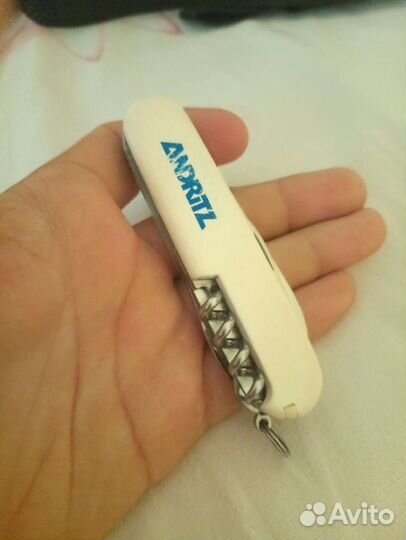 Нож складной швейцарский