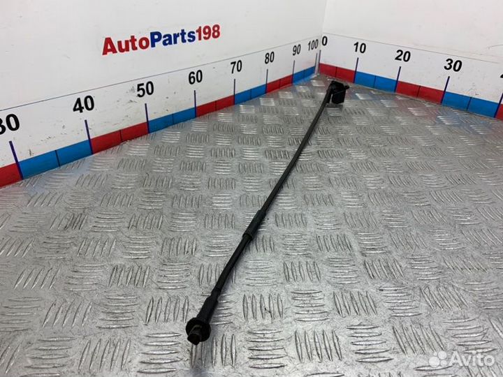 Упор капота Nissan X-Trail T32 MR20DD 2016