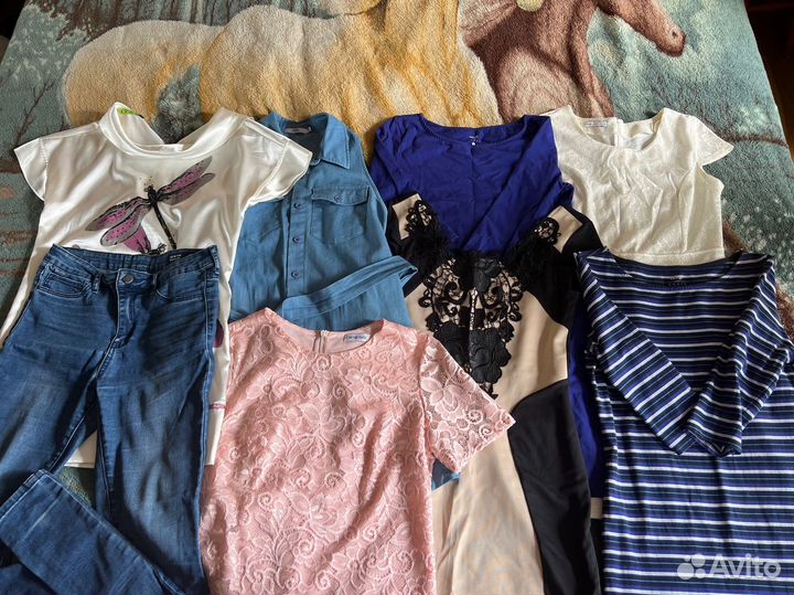 Продам пакетом женскую одежду 44-46