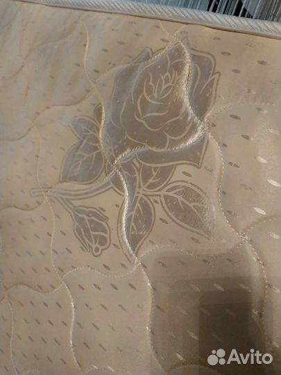 Матрас 160х200 бу