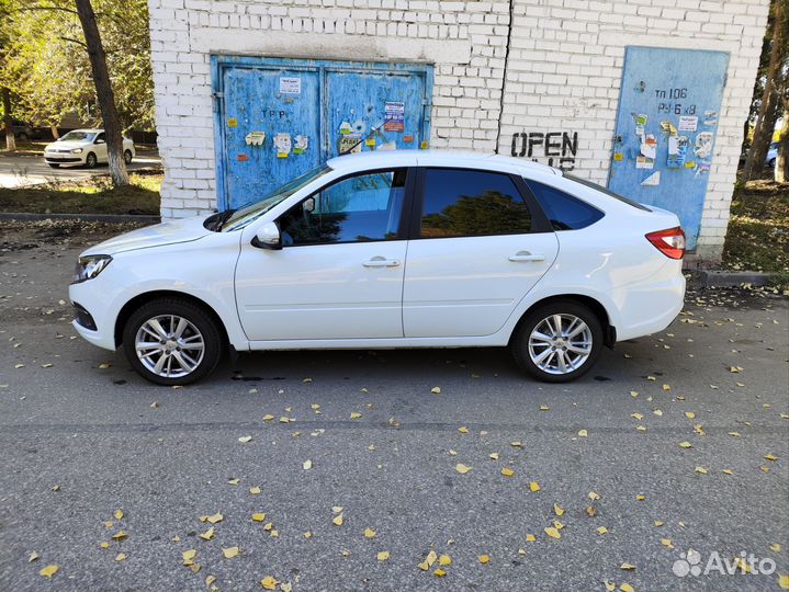 LADA Granta 1.6 МТ, 2023, 9 500 км