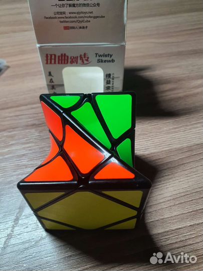 Головоломка Twisty Skewb Твисти Скевб