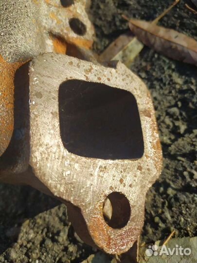 Коллектор газ 53 выпускной левый змз