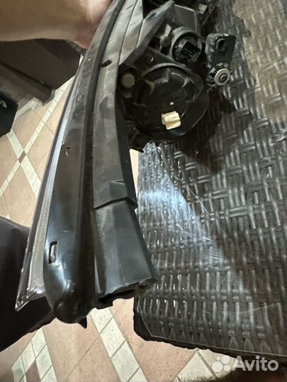 Фара левая kia rio 4 2018 год