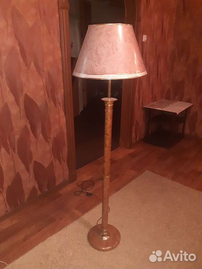 Торшер напольный