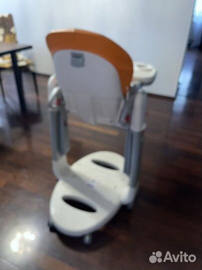 Стульчик детский для кормления Peg-Perego Tatamia